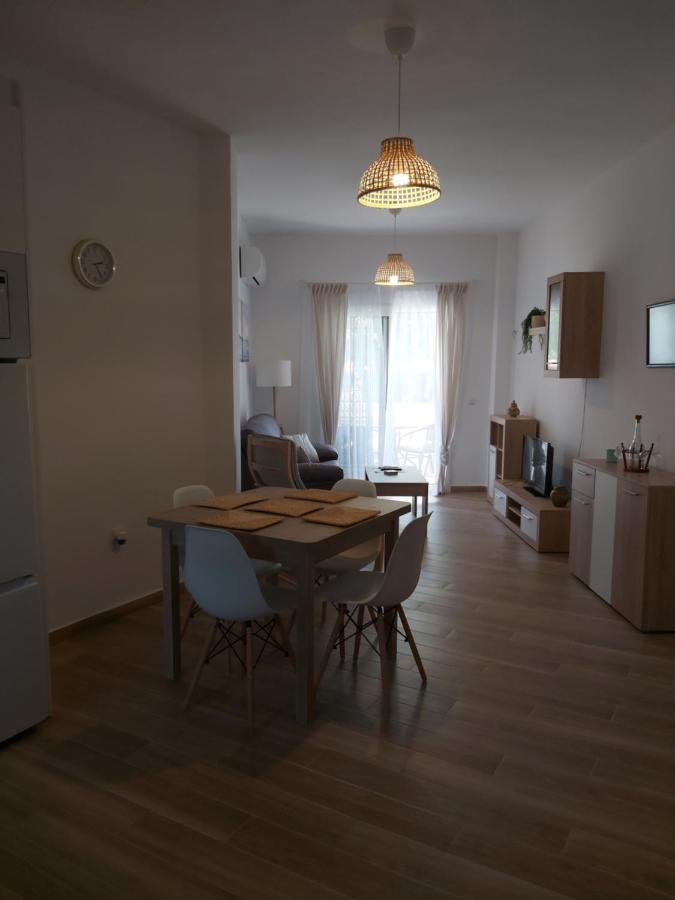 Apartamento La Casa Del Abuelo Nerja Bagian luar foto
